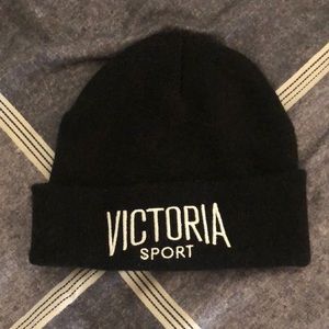 VS Sport Beanie